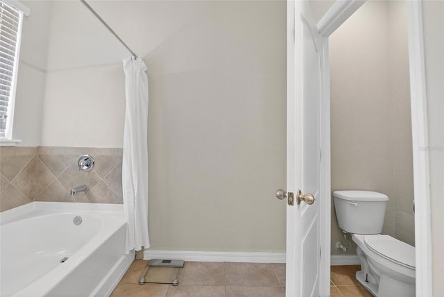 2819 HOLLY BLUFF COURT, Plant City, FL 33566