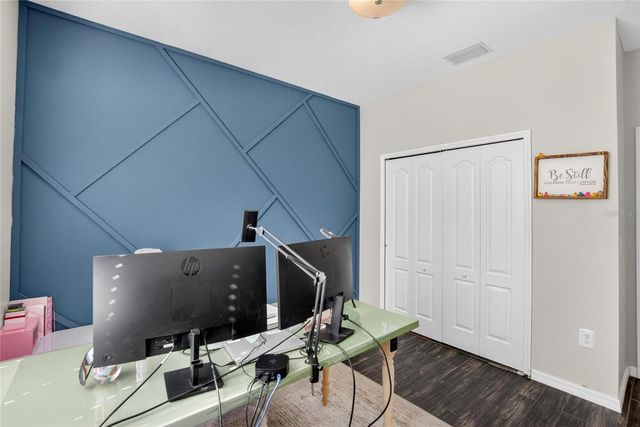 2819 HOLLY BLUFF COURT, Plant City, FL 33566