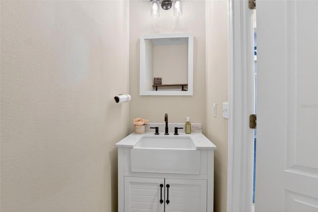 2819 HOLLY BLUFF COURT, Plant City, FL 33566