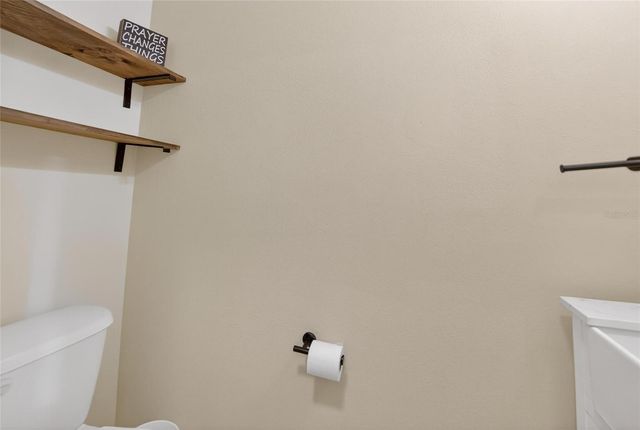 2819 HOLLY BLUFF COURT, Plant City, FL 33566