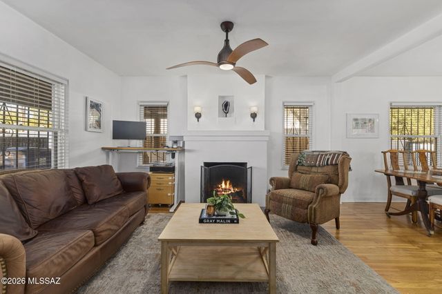 1718 E Grant Road, Tucson, AZ 85719