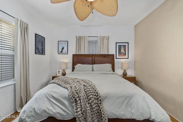 1718 E Grant Road, Tucson, AZ 85719