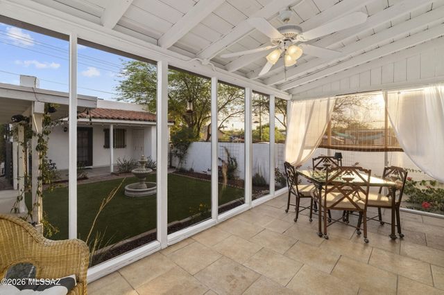 1718 E Grant Road, Tucson, AZ 85719