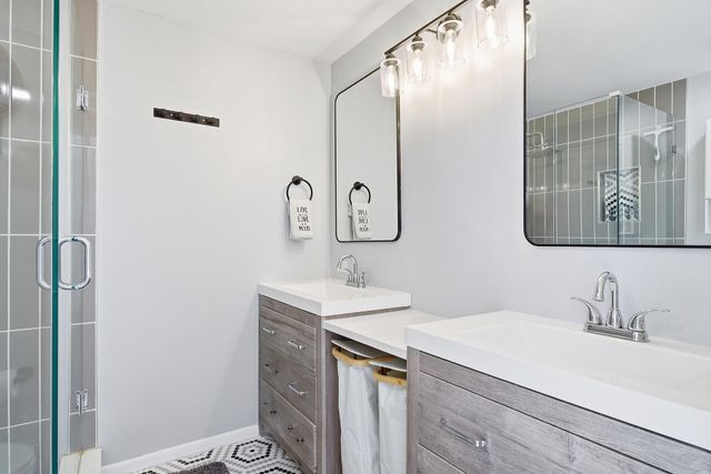 6818 68th Way, West Palm Beach, FL 33409