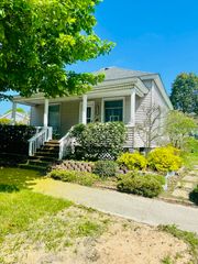 404 Court Street, Ludington, MI 49431