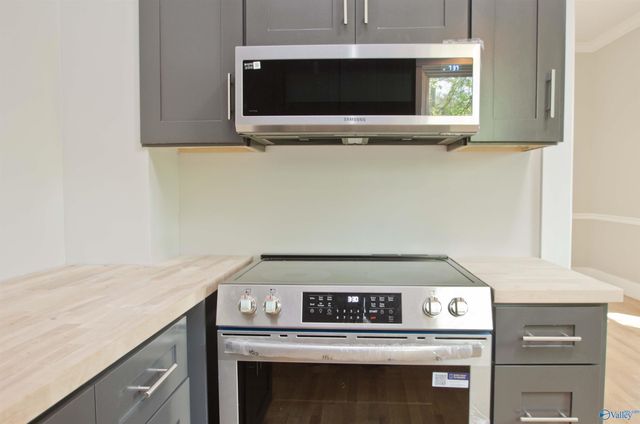 909 9th Street Se, Decatur, AL 35601