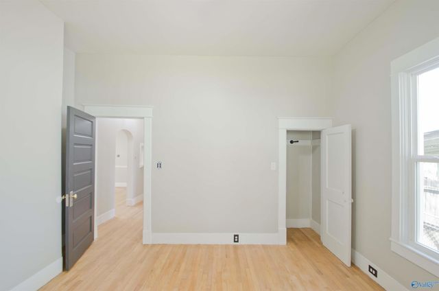 909 9th Street Se, Decatur, AL 35601