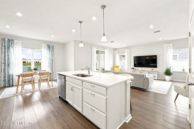 1437 TAN TARA Trail, Jacksonville, FL 32221