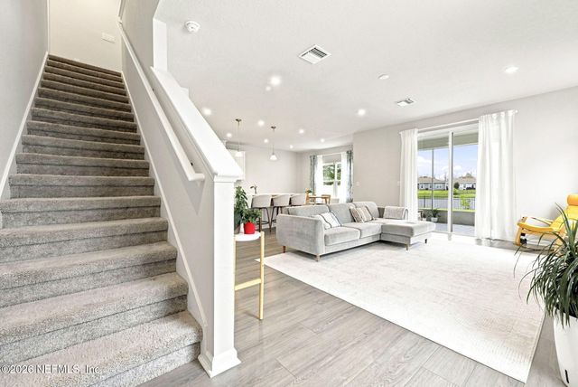 1437 TAN TARA Trail, Jacksonville, FL 32221