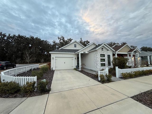 1016 NW 132ND BOULEVARD, Newberry, FL 32669