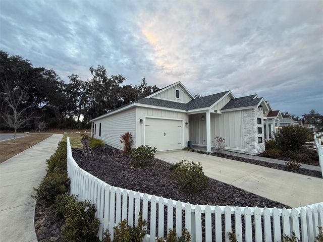 1016 NW 132ND BOULEVARD, Newberry, FL 32669