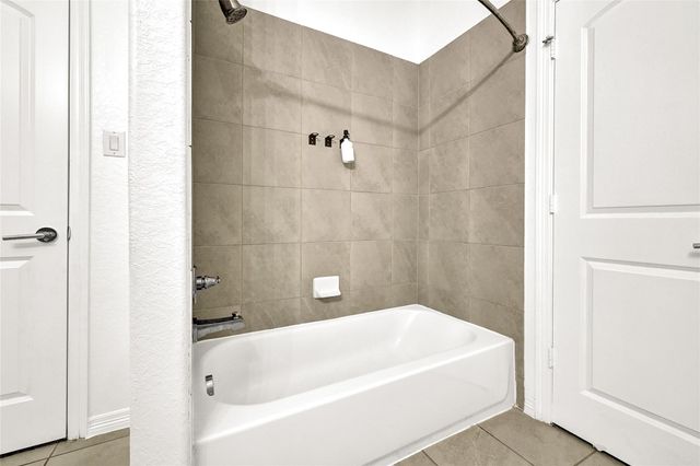 10707 High Red Mesa, Missouri City, TX 77459