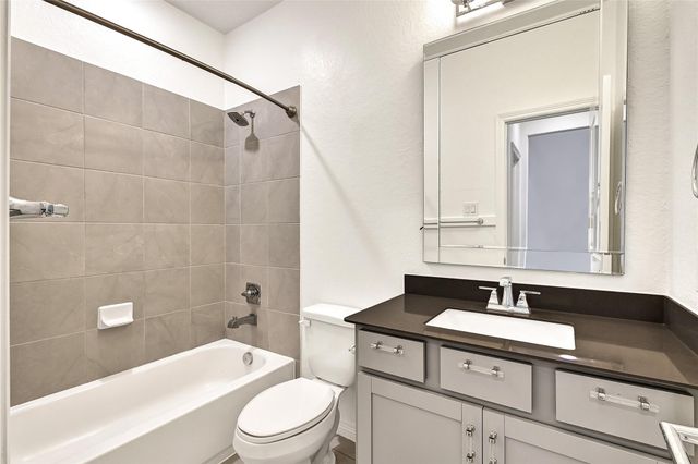 10707 High Red Mesa, Missouri City, TX 77459