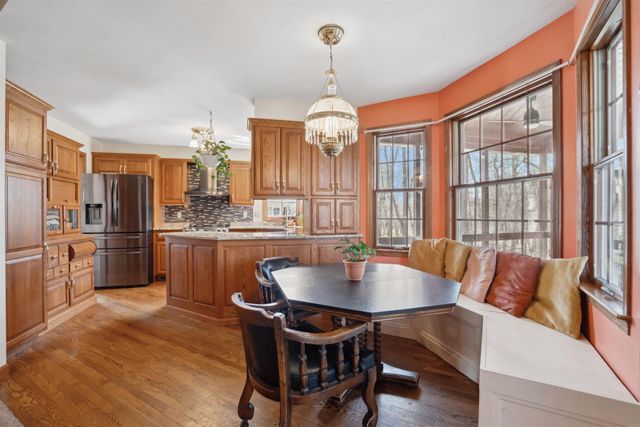 824 Tanglewood Dr., Manchester, IA 52057