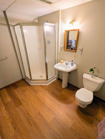 824 Tanglewood Dr., Manchester, IA 52057