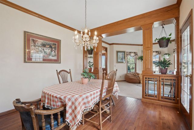 824 Tanglewood Dr., Manchester, IA 52057