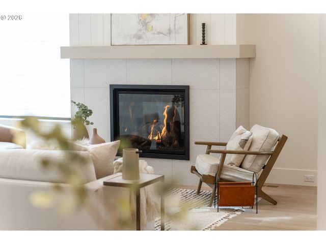 555 6TH St, Lake Oswego, OR 97034