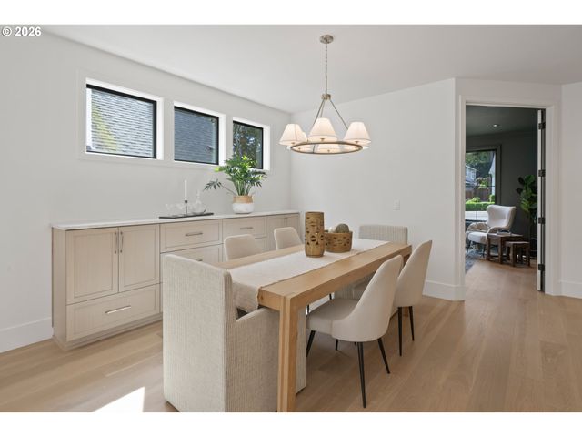 555 6TH St, Lake Oswego, OR 97034