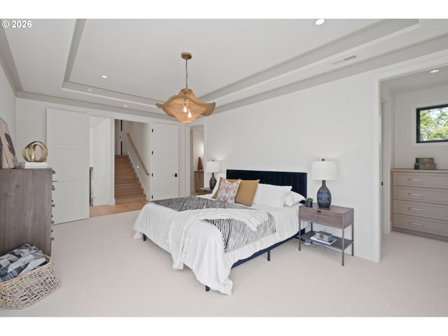 555 6TH St, Lake Oswego, OR 97034