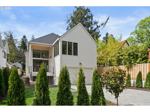 555 6TH St, Lake Oswego, OR 97034