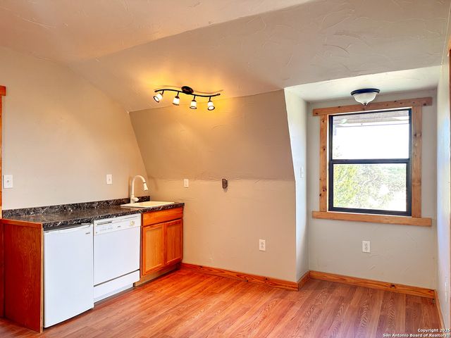 180 HONDO SPUR, Tarpley, TX 78883