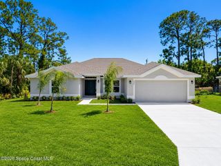 1015 Gulfport Road SE, Palm Bay, FL 32909
