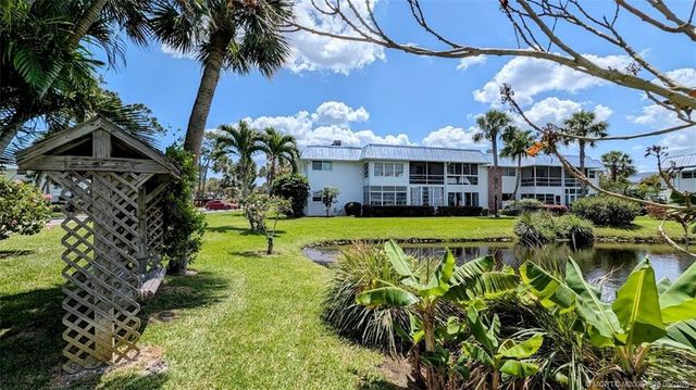 2929 SE Ocean Boulevard K7, Stuart, FL 34996