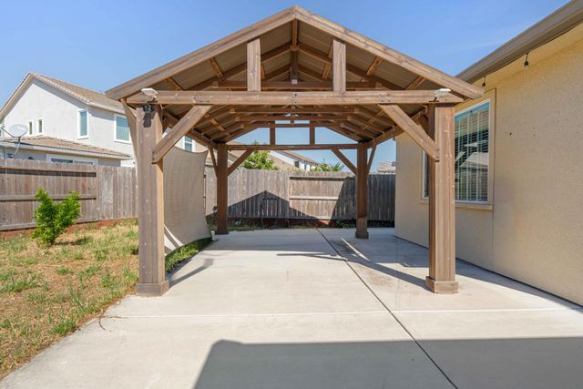 3264 Showcase Way, Modesto, CA 95356