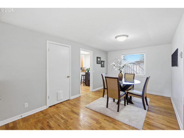 1090 CORYDON St, Eugene, OR 97401