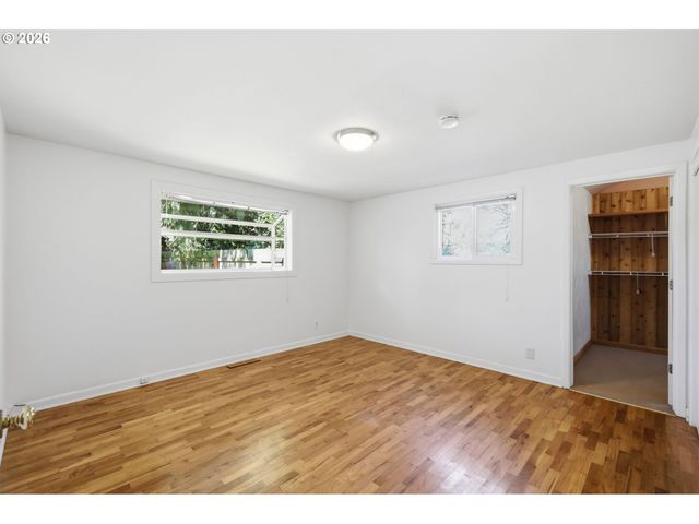 1090 CORYDON St, Eugene, OR 97401