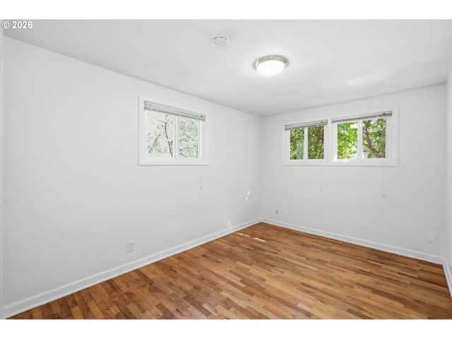 1090 CORYDON St, Eugene, OR 97401