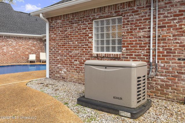 303 Hastings Cove, Madison, MS 39110