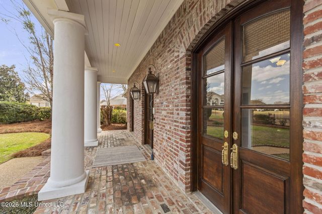 303 Hastings Cove, Madison, MS 39110