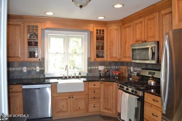 462 Shady Lane, Howell, NJ 07731