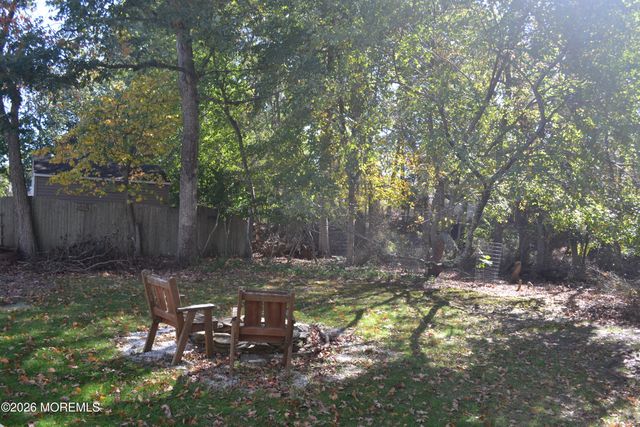 462 Shady Lane, Howell, NJ 07731