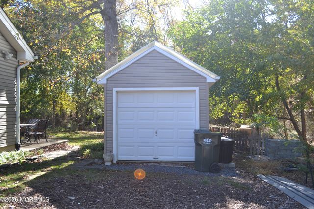 462 Shady Lane, Howell, NJ 07731
