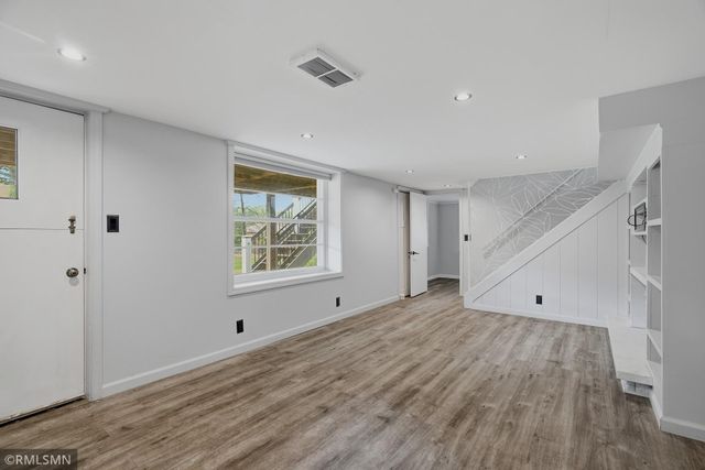 3101 Armour Terrace, Saint Anthony, MN 55418