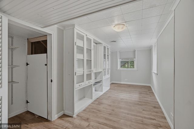 3101 Armour Terrace, Saint Anthony, MN 55418