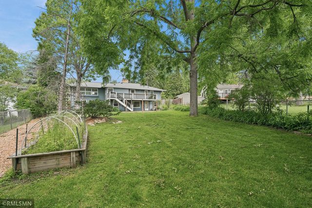 3101 Armour Terrace, Saint Anthony, MN 55418