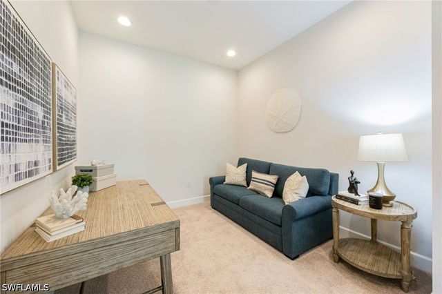 6439 Negril Isle DR, Naples, FL 34113