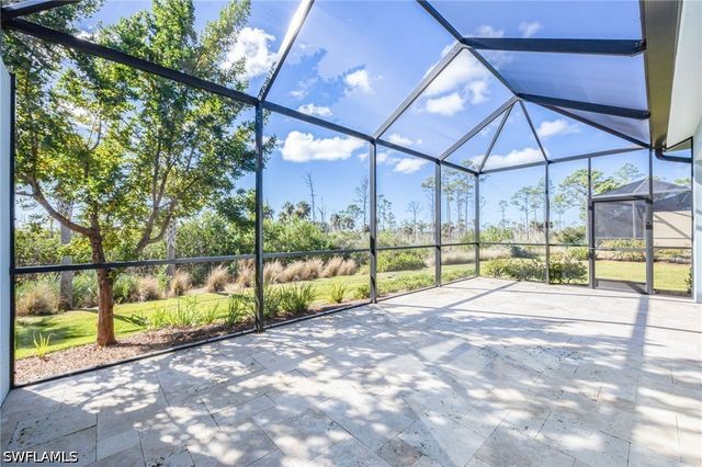 6439 Negril Isle DR, Naples, FL 34113