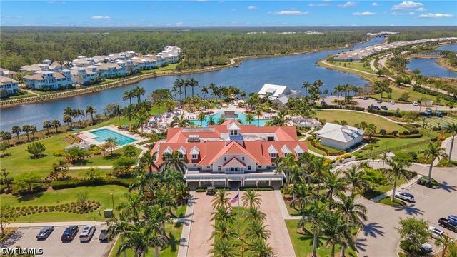 6439 Negril Isle DR, Naples, FL 34113