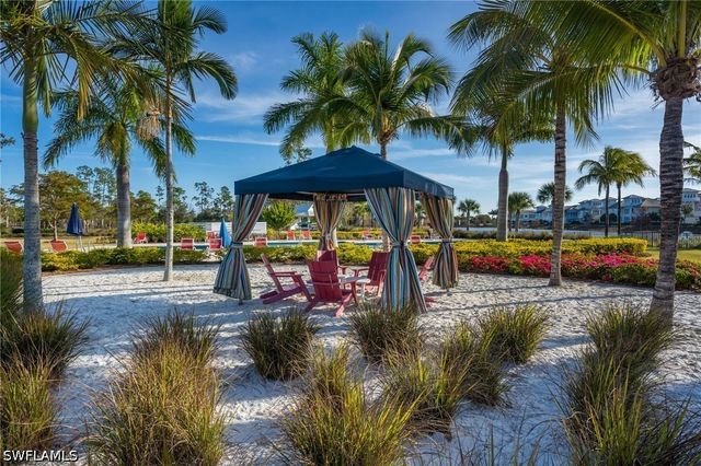 6439 Negril Isle DR, Naples, FL 34113