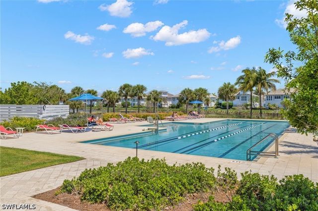 6439 Negril Isle DR, Naples, FL 34113