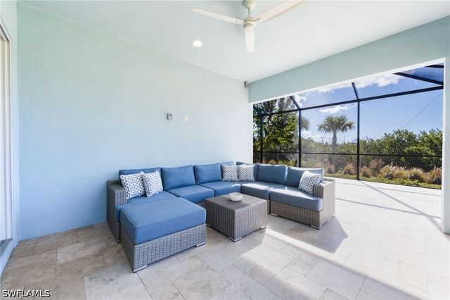 6439 Negril Isle DR, Naples, FL 34113
