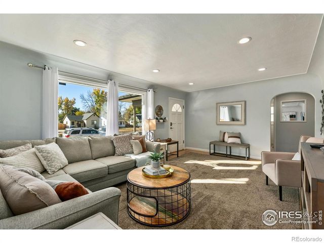 853 E 7th Street, Loveland, CO 80537