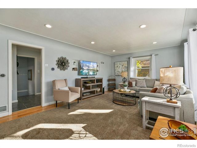 853 E 7th Street, Loveland, CO 80537
