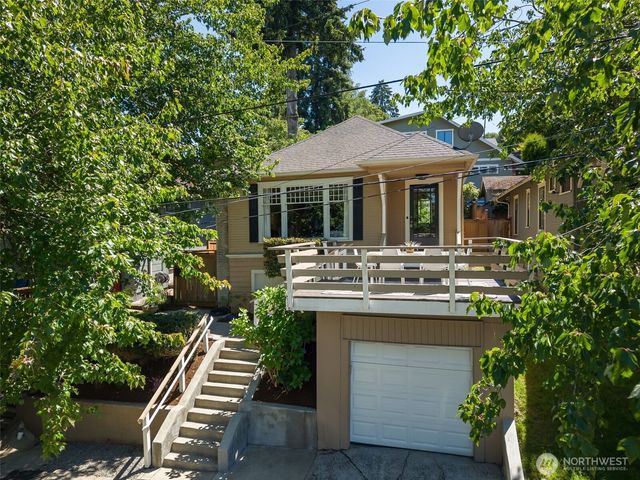 155 Florentia Street, Seattle, WA 98109