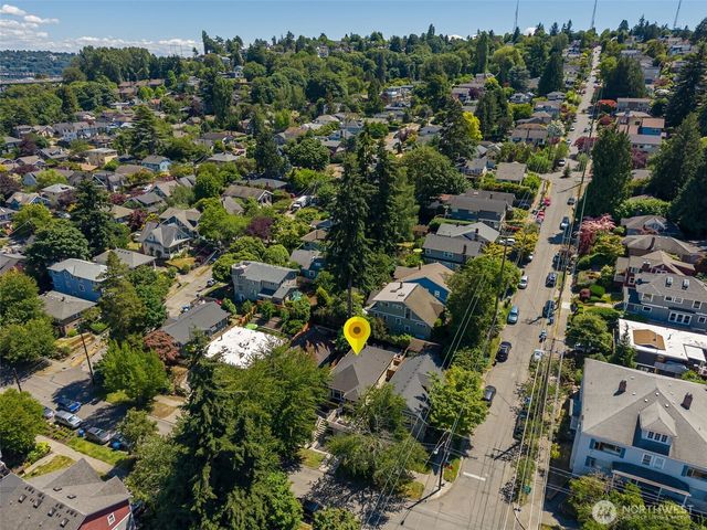 155 Florentia Street, Seattle, WA 98109