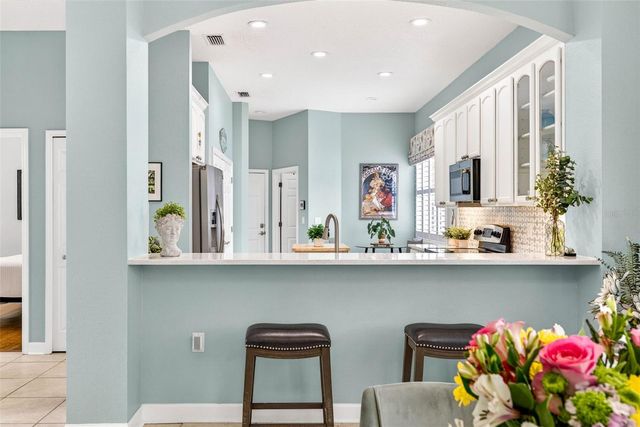 5215 FAIRWAY ONE DRIVE, Valrico, FL 33596